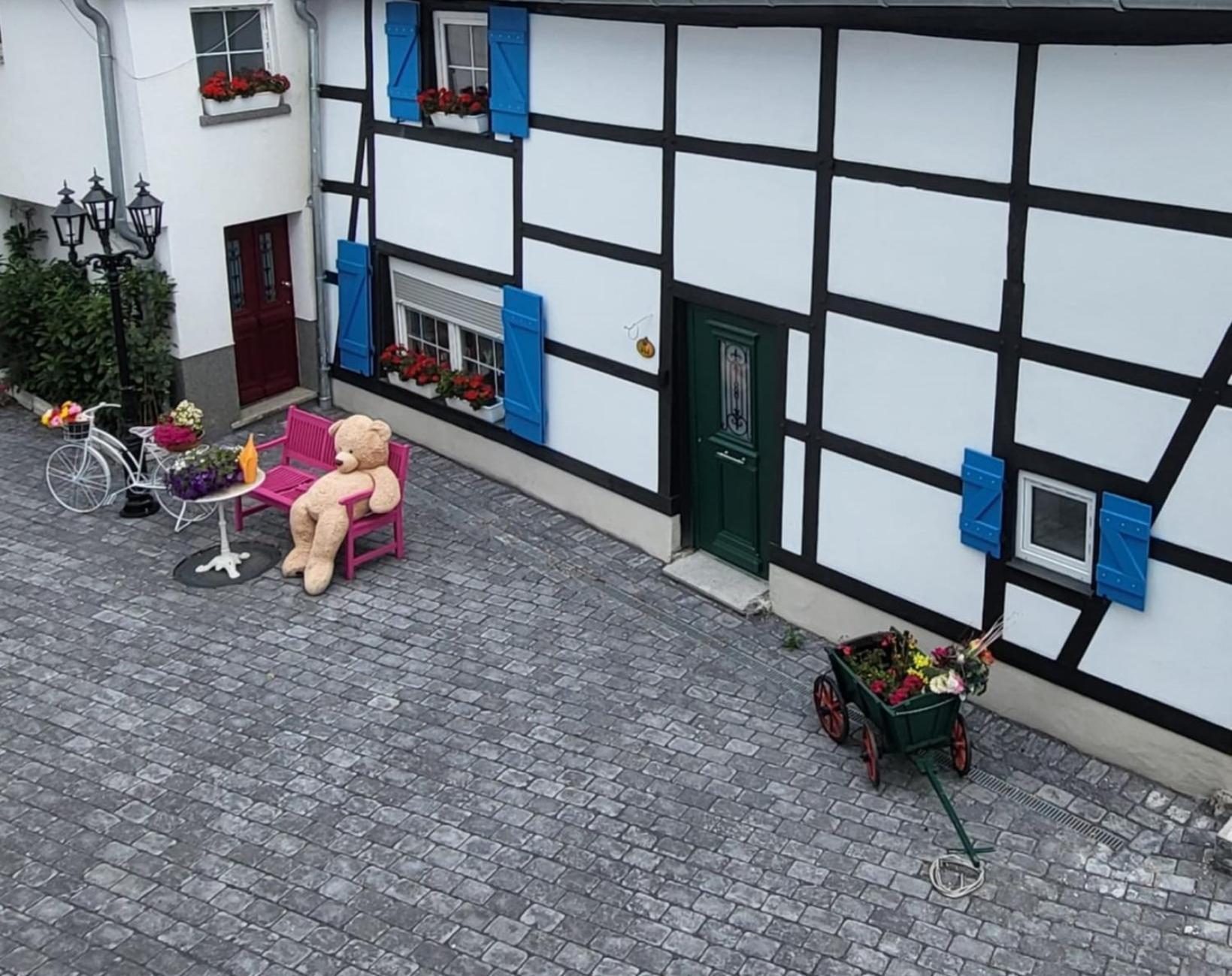 Ny-Golden Apartments-Dortmund Airport Eksteriør bilde