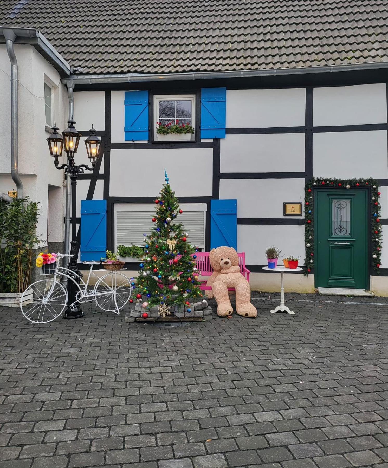 Ny-Golden Apartments-Dortmund Airport Eksteriør bilde